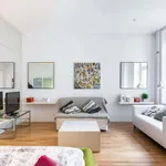 Rent 1 bedroom apartment of 45 m² in Berlin