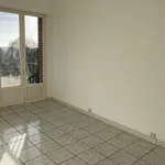 Appartement de 90 m² avec 1 chambre(s) en location à Maubeuge