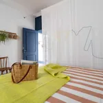 Rent a room in lisbon