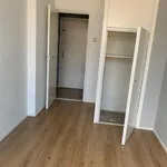 Rent 3 bedroom apartment of 60 m² in Planetenbuurt