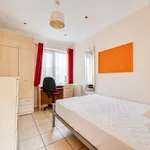 Rent 6 bedroom apartment in South East England