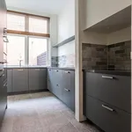 Huur 4 slaapkamer appartement van 235 m² in 's-gravenhage