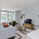 Rent 2 bedroom apartment of 89 m² in london