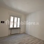 Rent 3 bedroom apartment of 90 m² in Novara