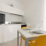 Rent 3 bedroom apartment of 40 m² in Vallevò