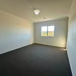 Rent 1 bedroom apartment in Bacchus Marsh