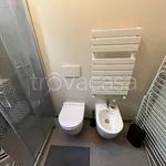 Rent 1 bedroom apartment of 31 m² in Milano