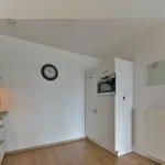 Huur 2 slaapkamer appartement van 71 m² in Kanaleneiland-Zuid