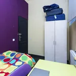 Rent a room of 80 m² in madrid