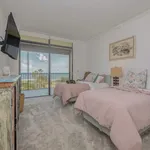 Rent 3 bedroom apartment of 138 m² in Sarasota