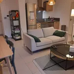 Rent 2 bedroom apartment of 43 m² in SALON