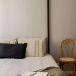 Alquilo 3 dormitorio apartamento de 150 m² en madrid