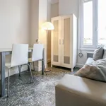 Rent 5 bedroom apartment in Valencia