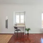 Rent a room in lisbon