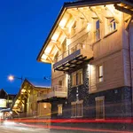 Appartement de 98 m² avec 6 chambre(s) en location à Morzine