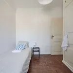 Rent a room in lisbon