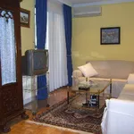 Rent 3 bedroom apartment of 115 m² in Madrid']