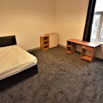 Rent 1 bedroom student apartment in Leeds