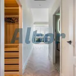 Rent 3 bedroom apartment of 200 m² in Madrid