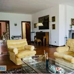 Rent 6 bedroom house of 420 m² in Rome