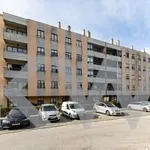 Rent 2 bedroom apartment of 80 m² in Vila Nova de Gaia