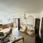 Rent 4 bedroom house in Pietrasanta