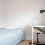 Rent a room of 70 m² in madrid