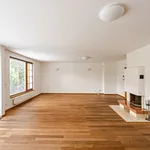 Rent 5 bedroom house of 350 m² in Prague