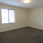 Rent 3 bedroom apartment in Melbourne