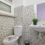 Rent a room in lisbon