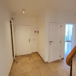 Huur 3 slaapkamer appartement van 192 m² in Woluwe-Saint-Pierre