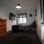 Rent 2 bedroom flat in Scotland