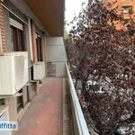 Rent 4 bedroom apartment of 87 m² in Rome