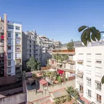 Rent 4 bedroom apartment in Barcelona