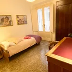 Rent 3 bedroom apartment of 120 m² in florence