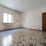 Rent 3 bedroom apartment of 90 m² in Pavia