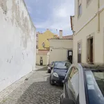 Rent 1 bedroom apartment in Lisbon