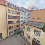 Pronajměte si 1 ložnic/e byt o rozloze 35 m² v Prague