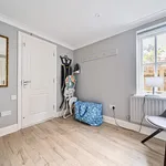 Rent 4 bedroom house in Lymington