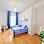 Rent 4 bedroom apartment of 140 m² in Milano