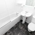 Rent 2 bedroom flat in Aberdeen