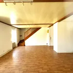 Rent 6 bedroom apartment of 75 m² in RoannePortable