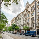 Pronajměte si 3 ložnic/e byt o rozloze 108 m² v Prague