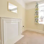 Rent 1 bedroom apartment in Reigate and Banstead