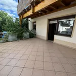 4 Zimmer Wohnung mit Terrasse