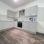 Rent 4 bedroom flat in Dundee