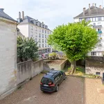 Rent 2 bedroom apartment of 57 m² in tours