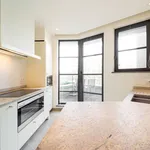 Huur 2 slaapkamer appartement van 193 m² in Woluwe-Saint-Pierre