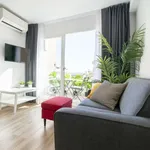 Rent 1 bedroom apartment of 50 m² in valencia