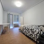 Rent 4 bedroom apartment in Bilbao